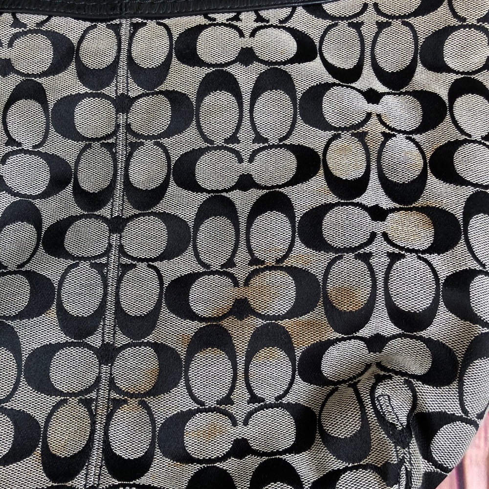 Coach purse - Picture 4 of 7